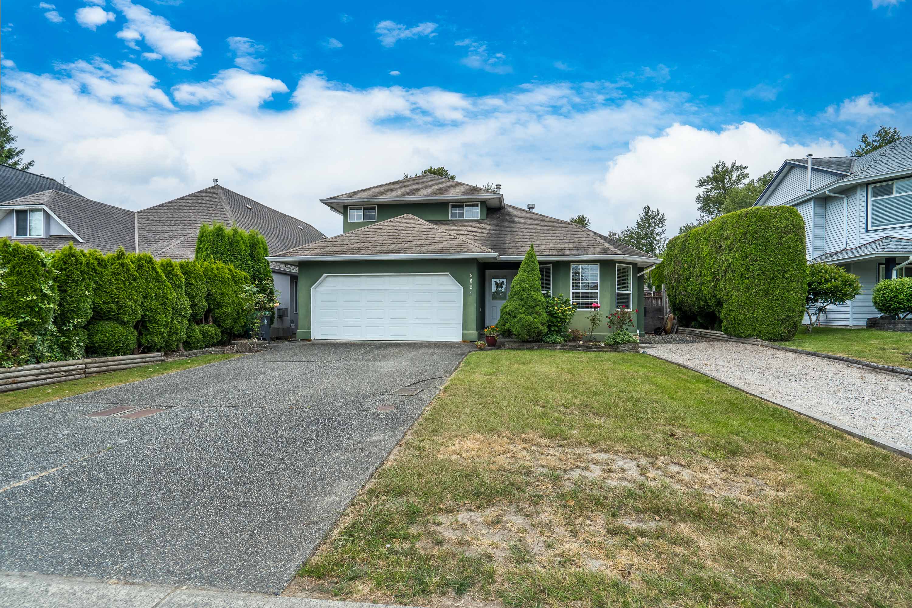5821 188 Street, Surrey