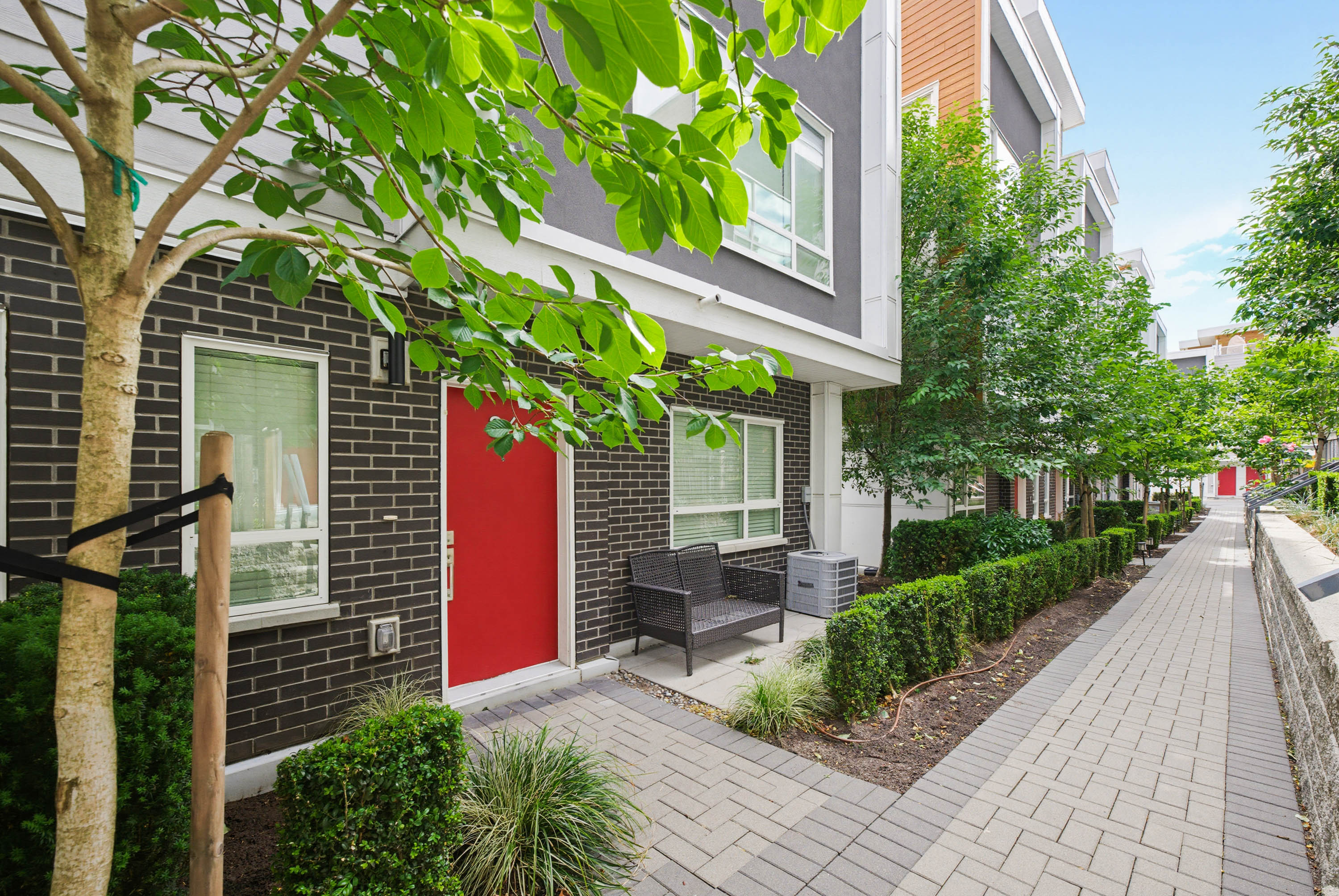 36 - 19628 55A Avenue, Langley