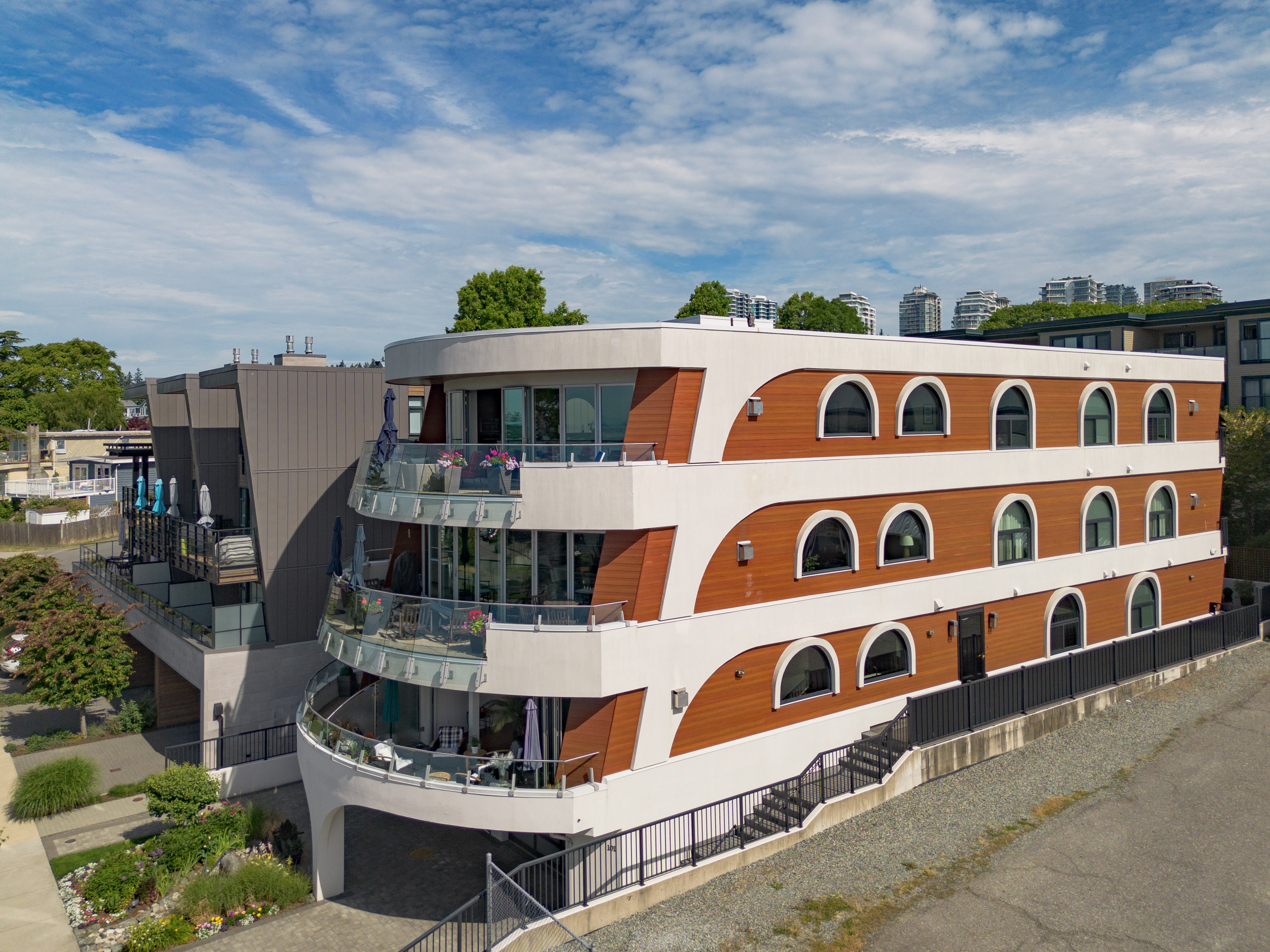 101 - 15219 Royal Avenue, White Rock