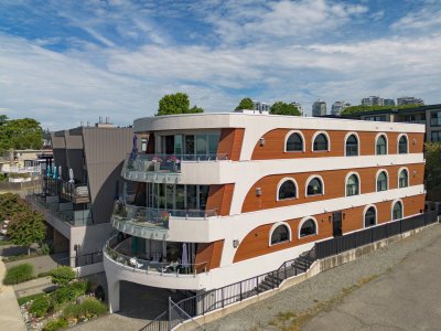 Virtual tour for Jared Gibbons