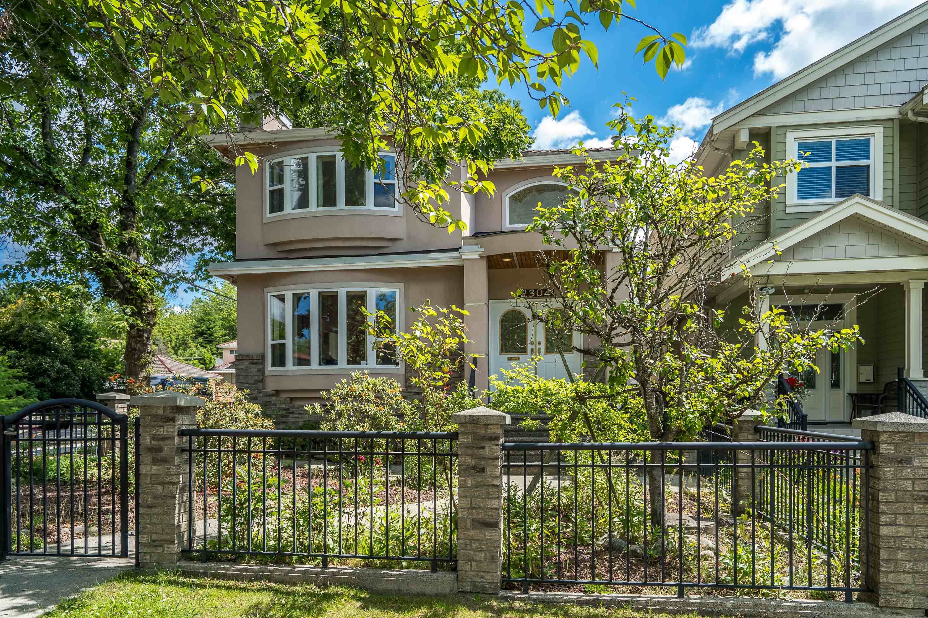 2304 Garden Drive, Vancouver