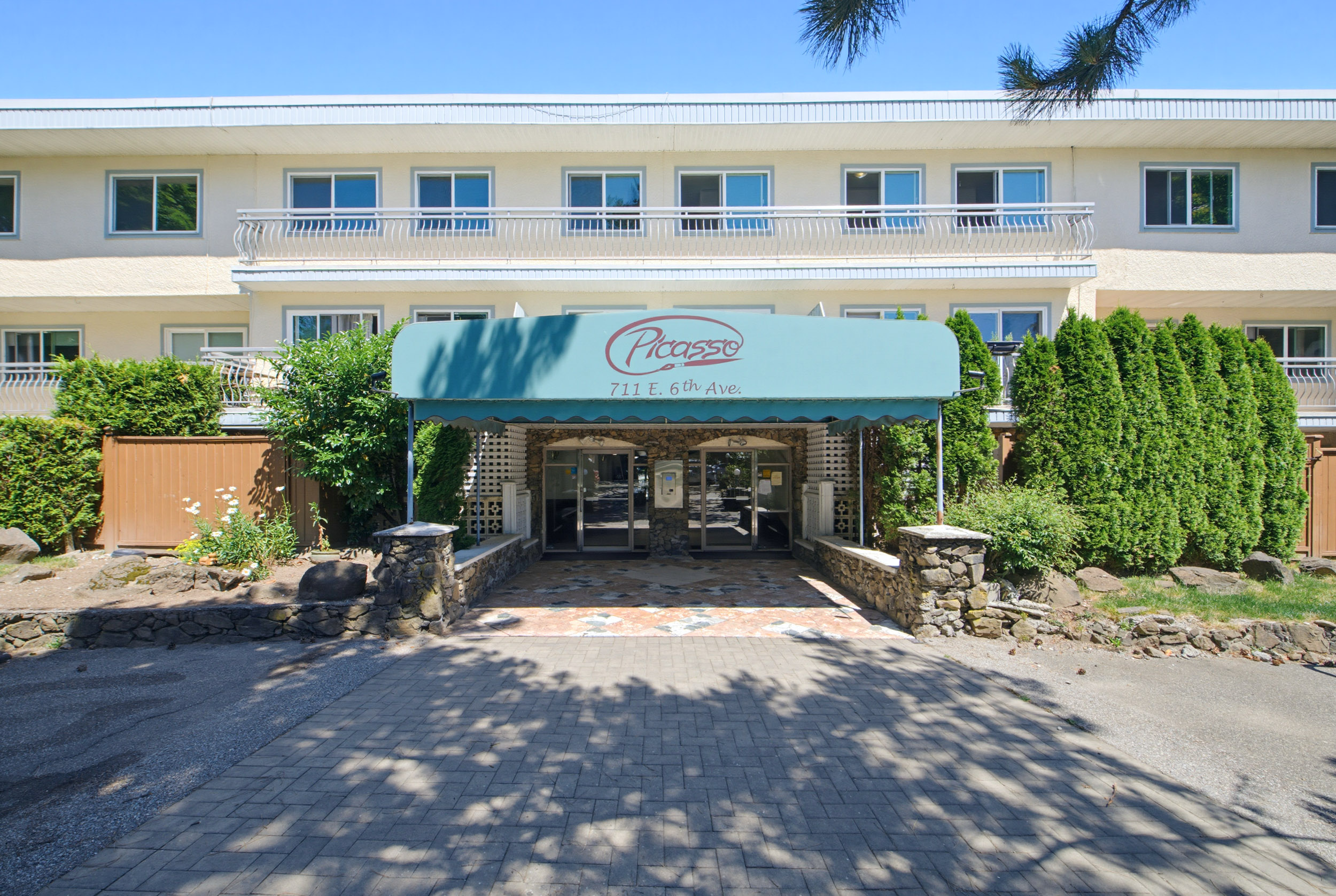 303 - 711 East 6th Avenue, Vancouver