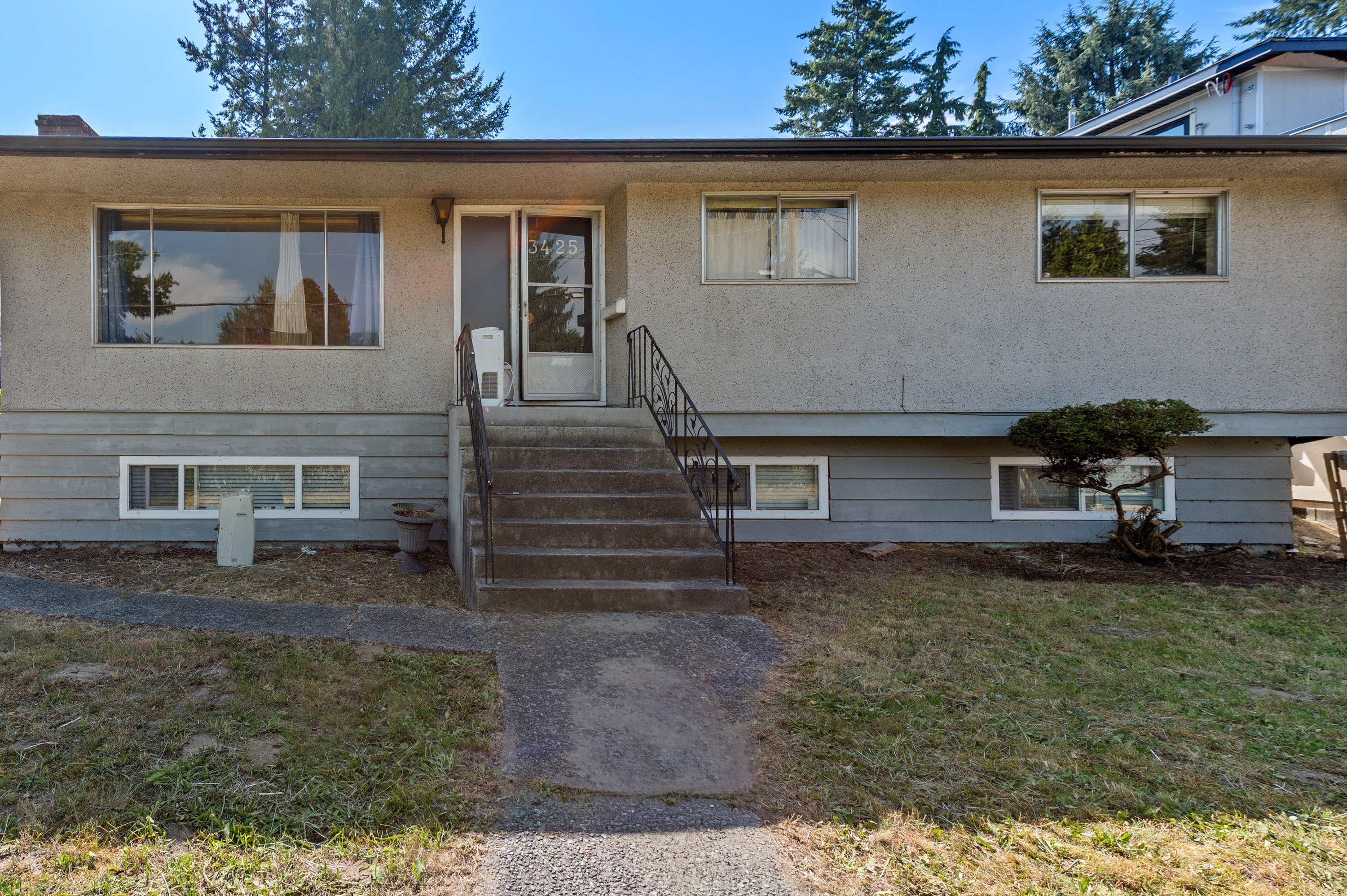 3425 Flint Street, Port Coquitlam