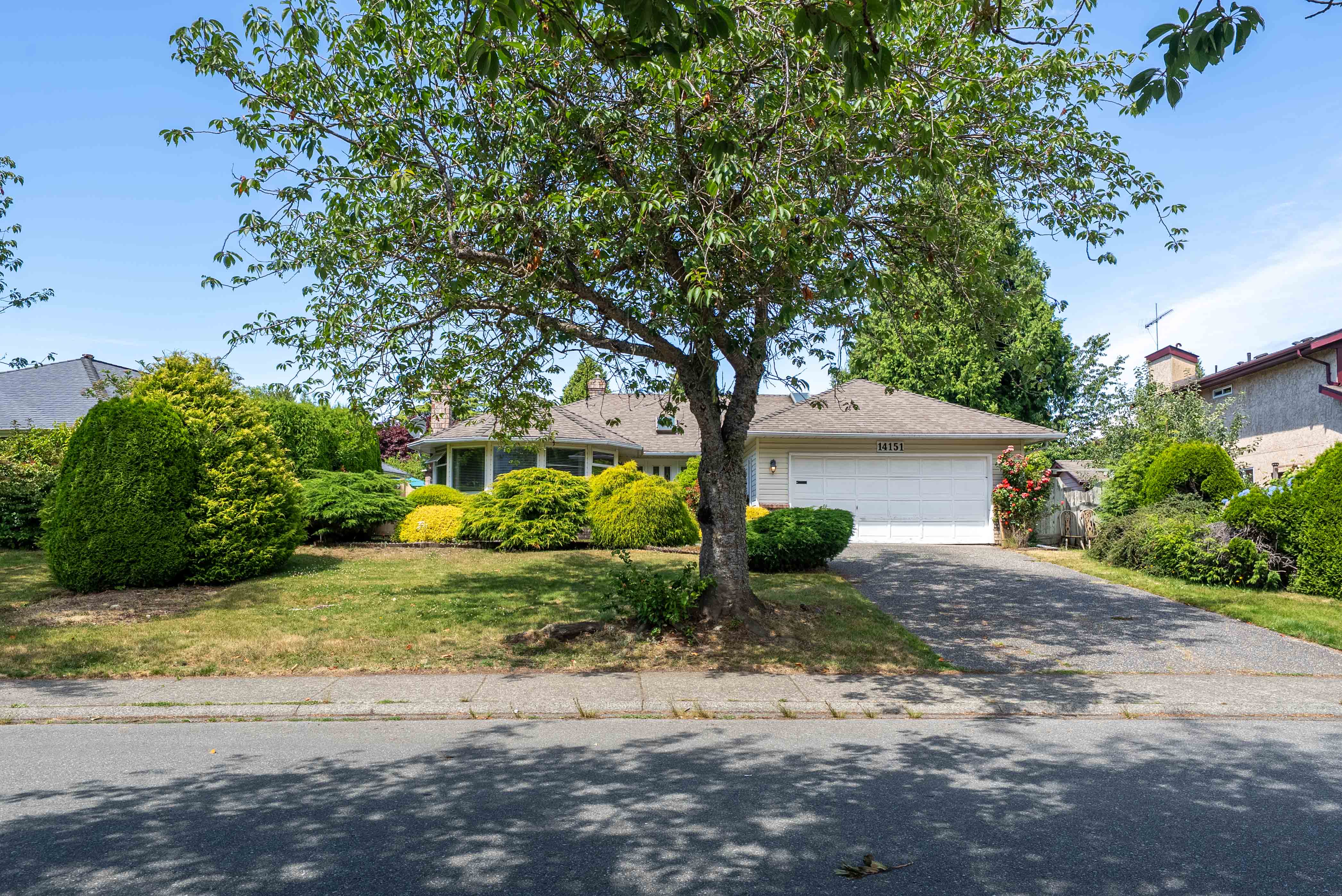 14151 16A Avenue, Surrey