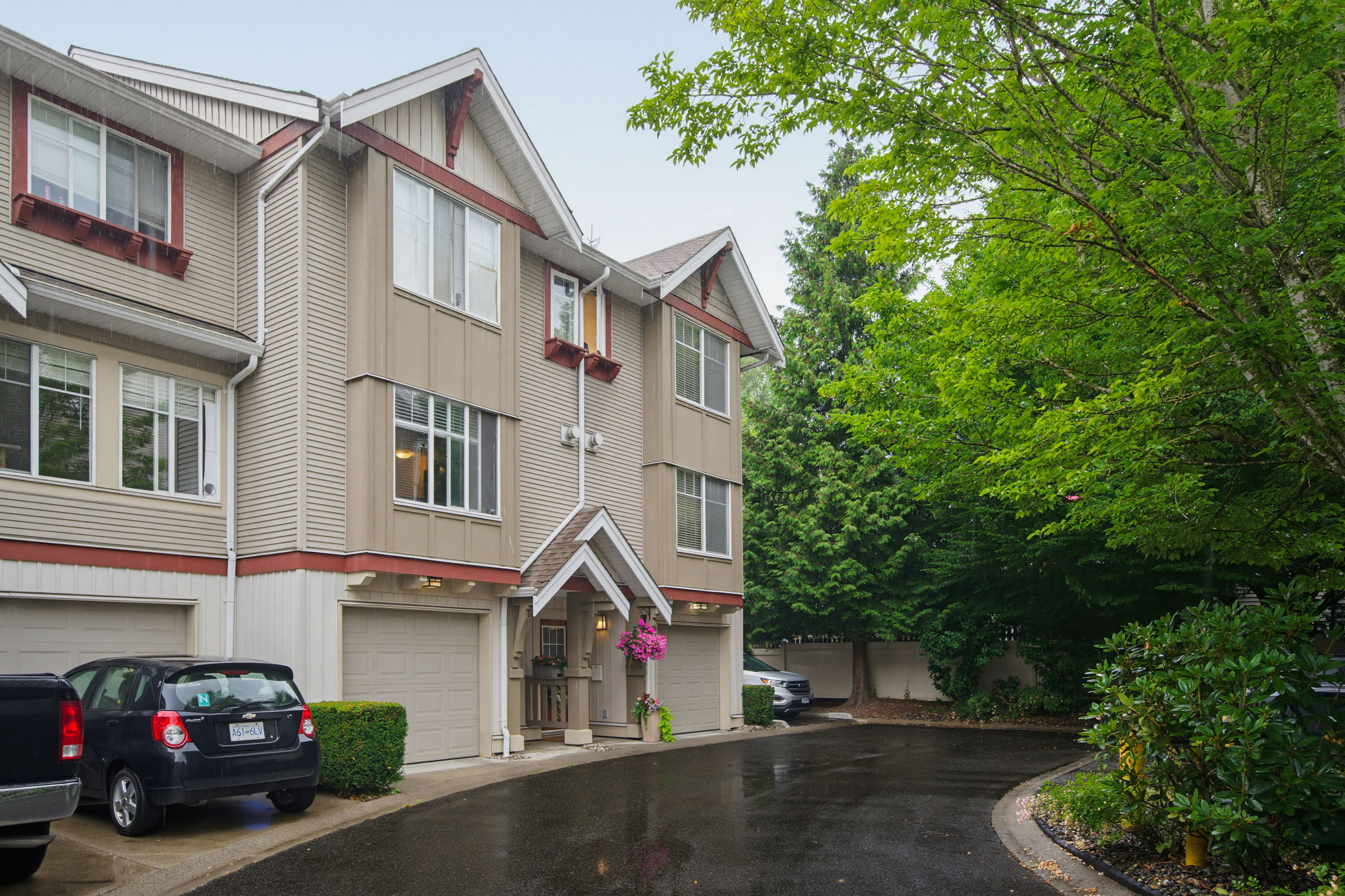 52 - 6651 203 Street, Langley