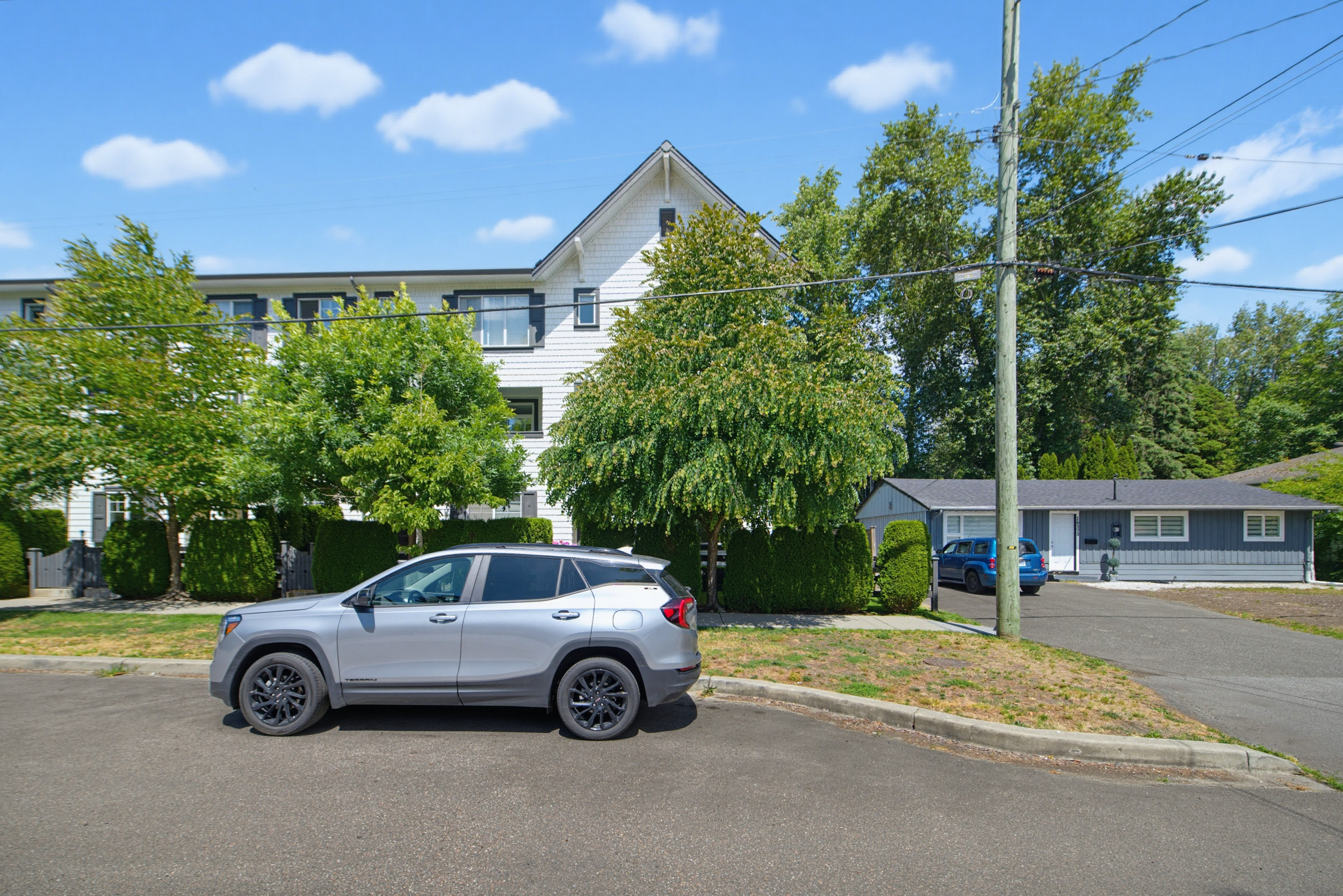 16357 15 Avenue, South Surrey