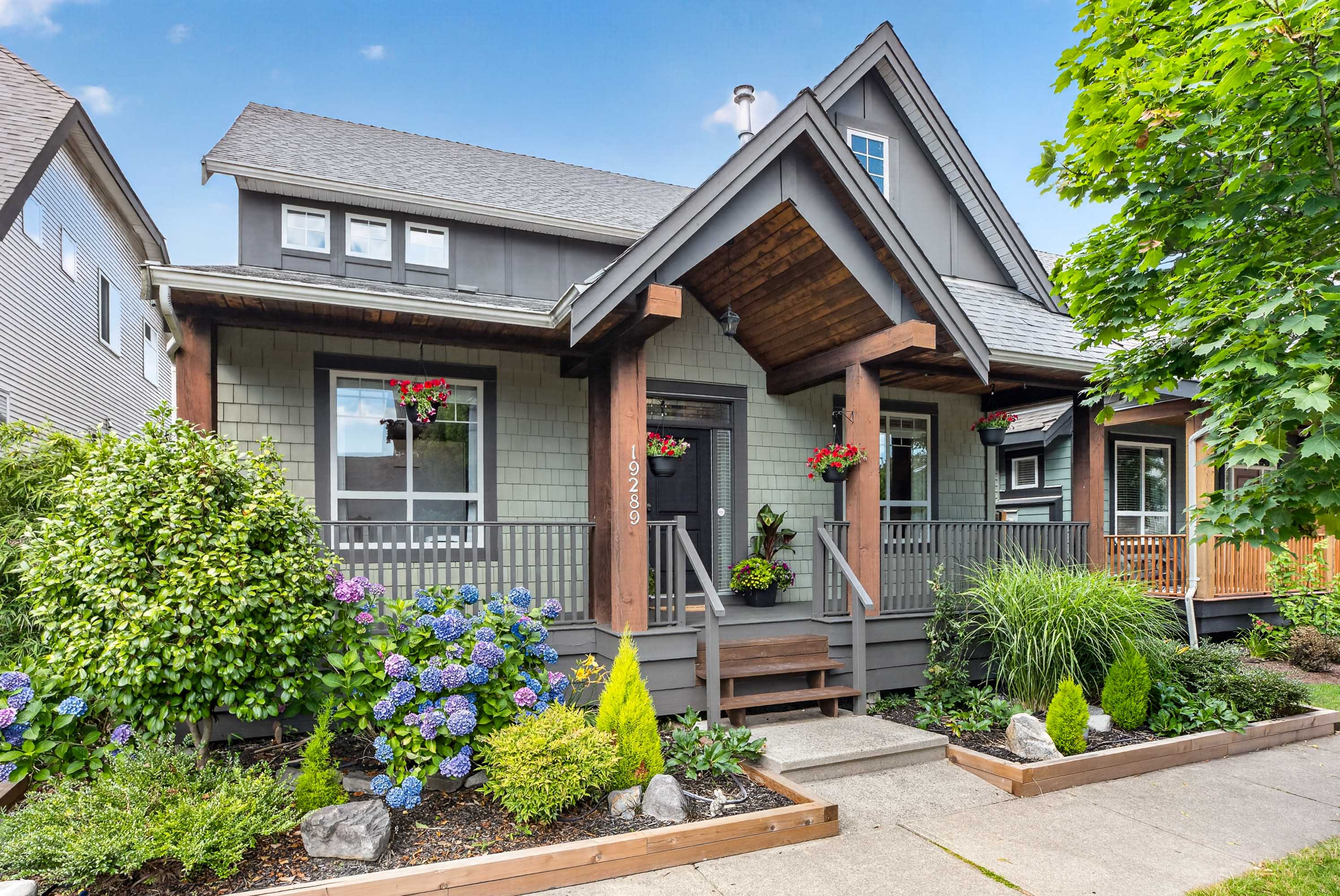 19289 69 Avenue, Surrey