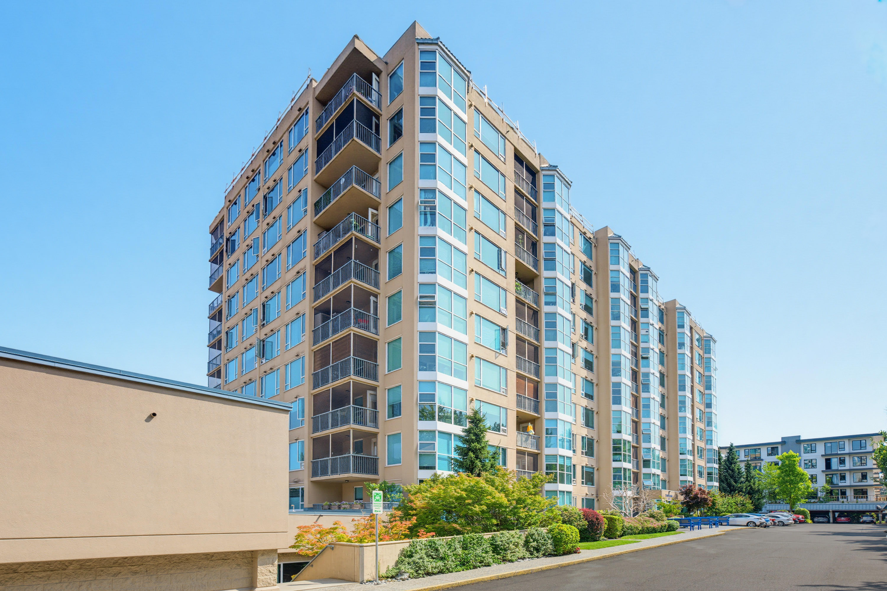 402 - 12148 224 Street, Maple Ridge
