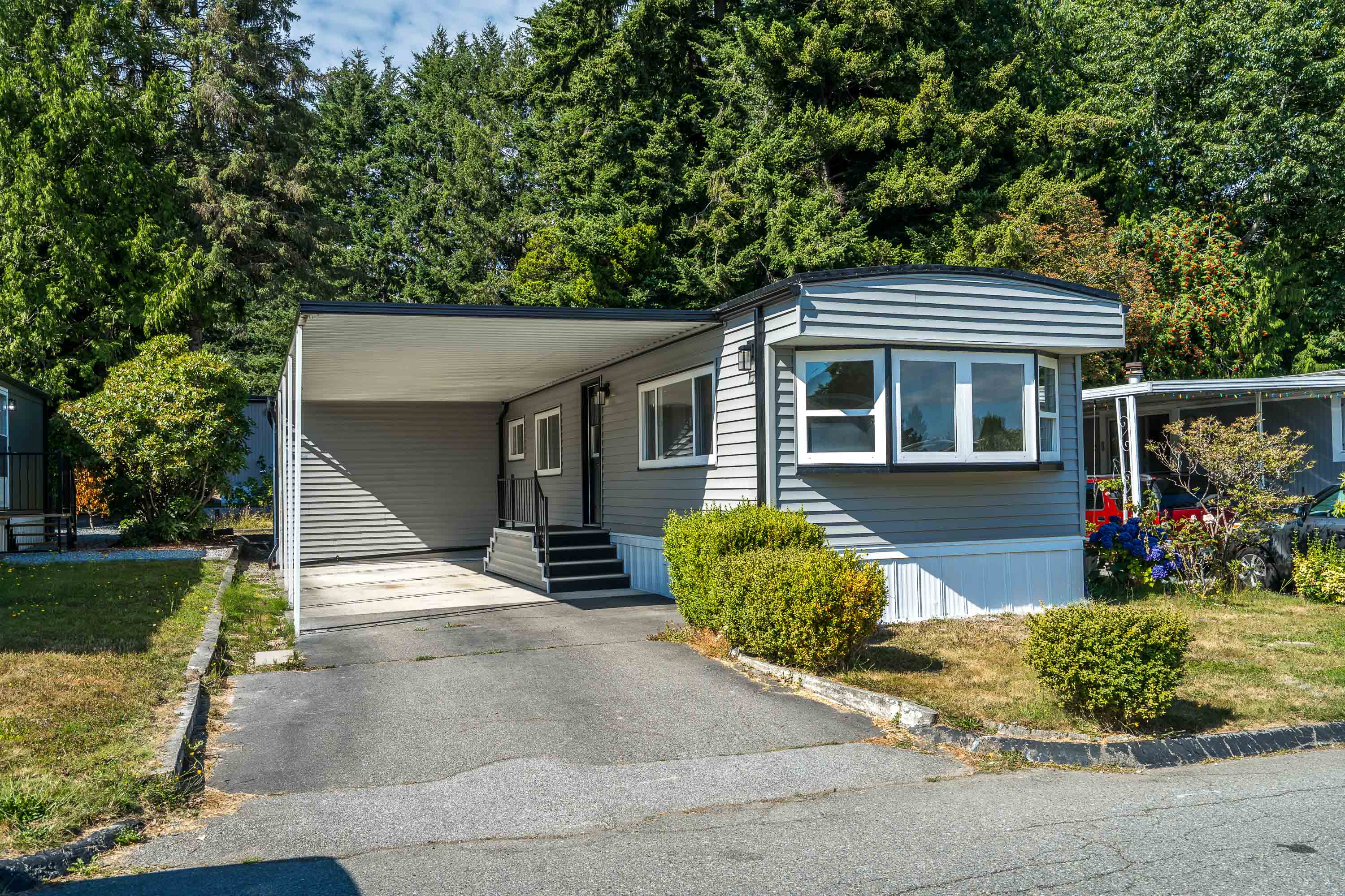 222 - 1840 160 Street, Surrey