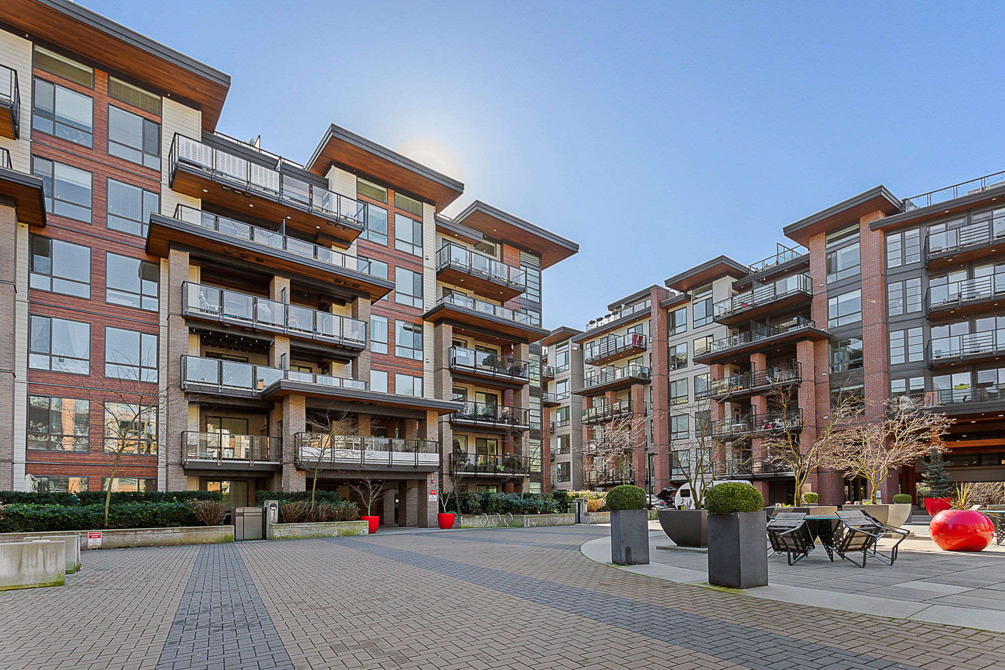 103 - 719 W 3rd Street, North Vancouver