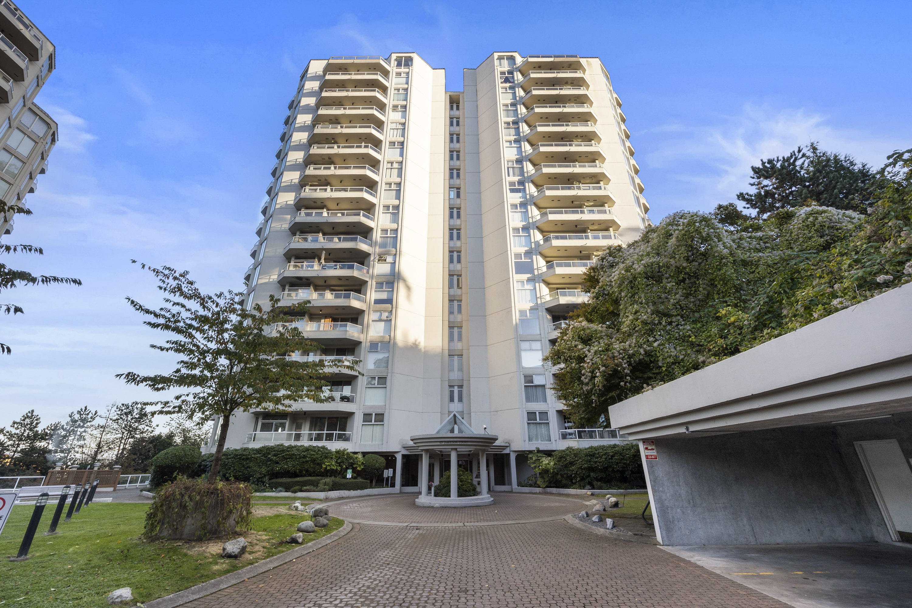 903 - 69 Jamieson Court, New Westminster