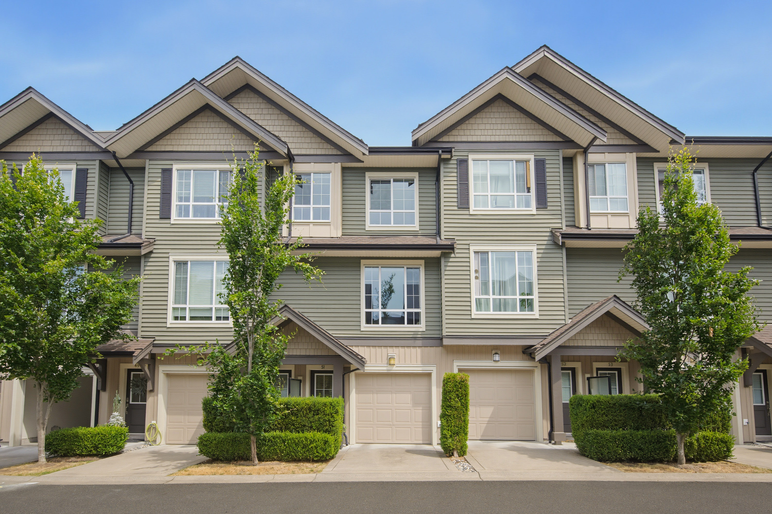 51 - 4967 220 Street, Langley