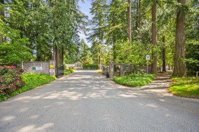 Virtual tour for Allie McLaughlin