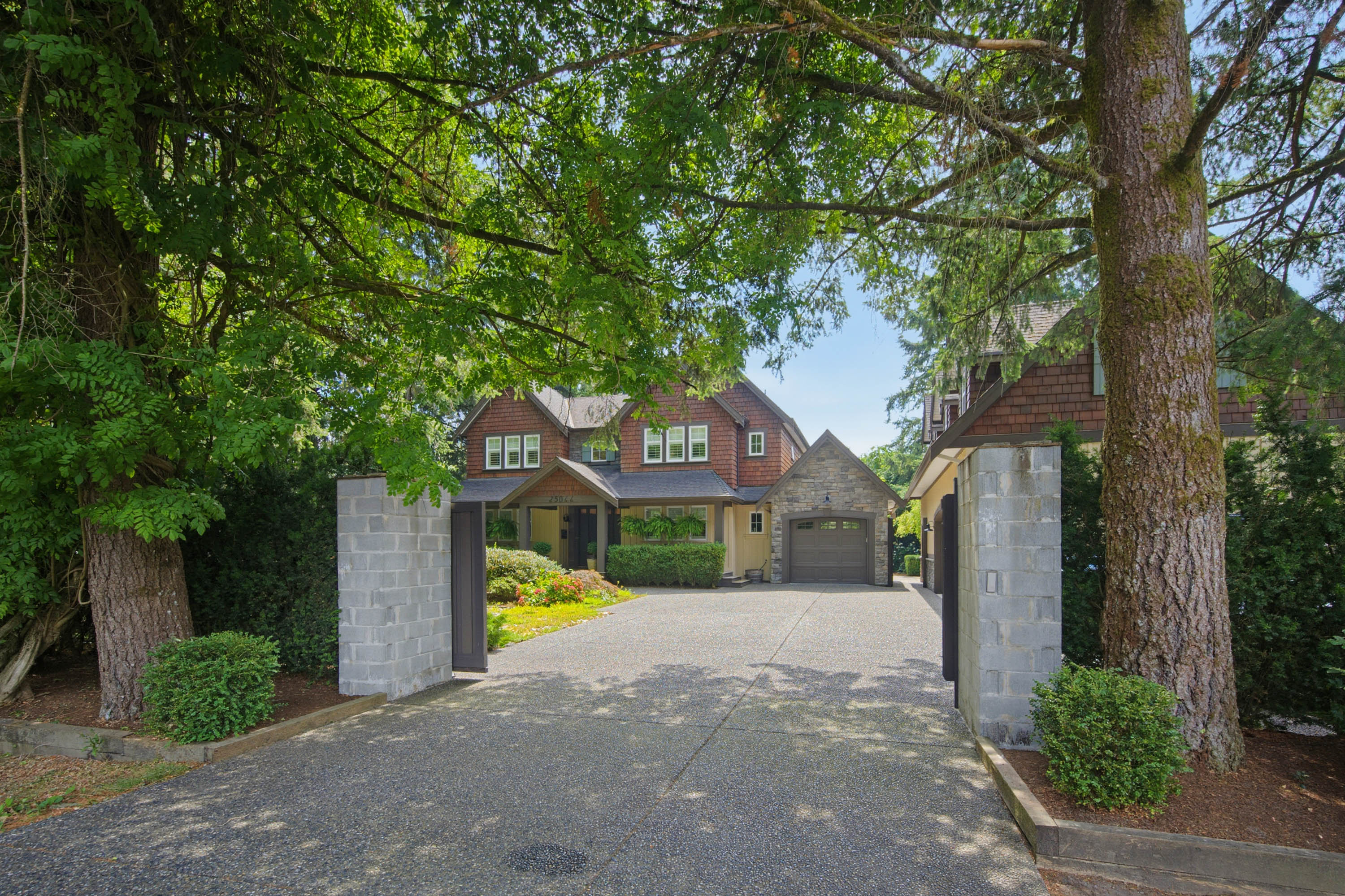 25044 56 Avenue, Langley
