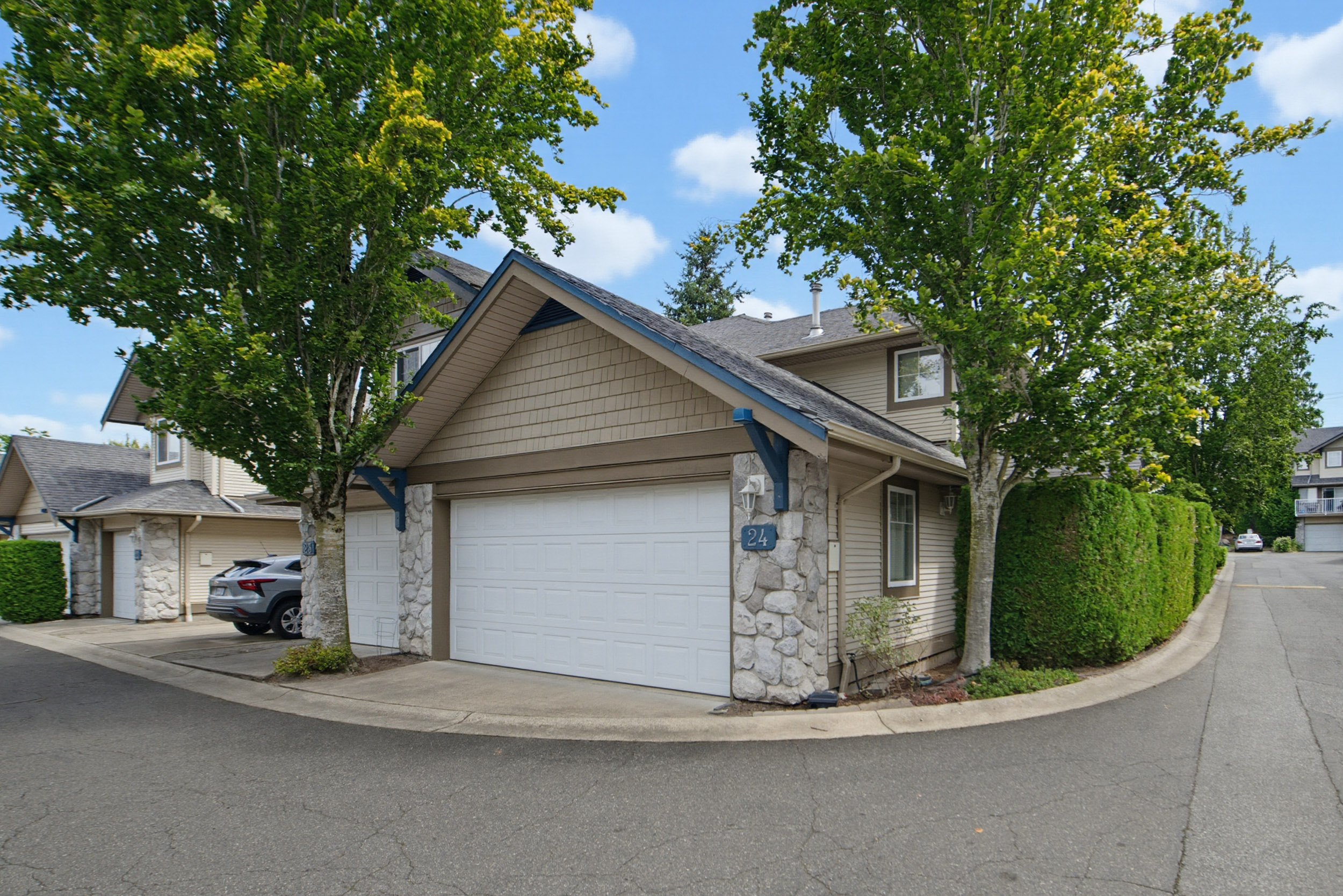 24 - 8888 151 Street, Surrey