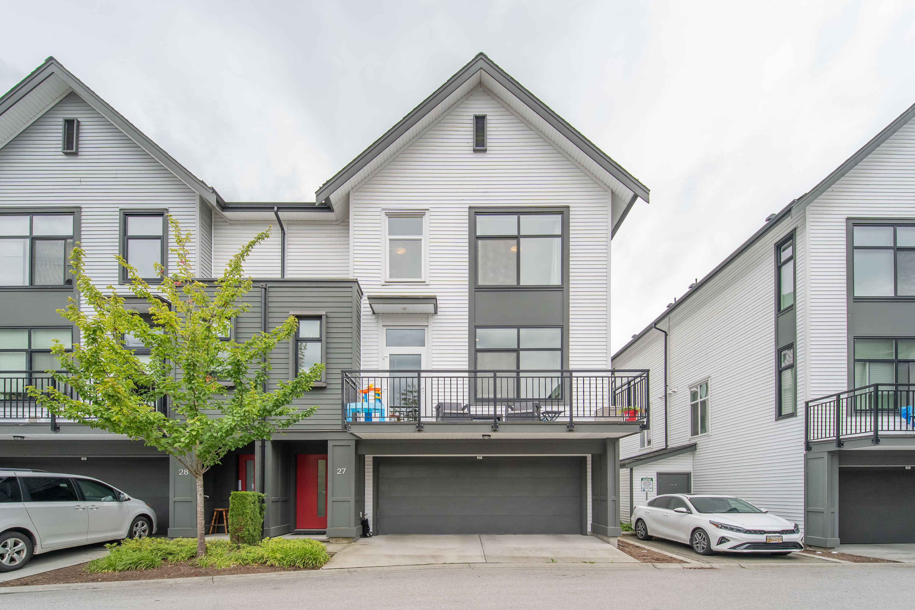 27 - 17555 57A Avenue, Surrey