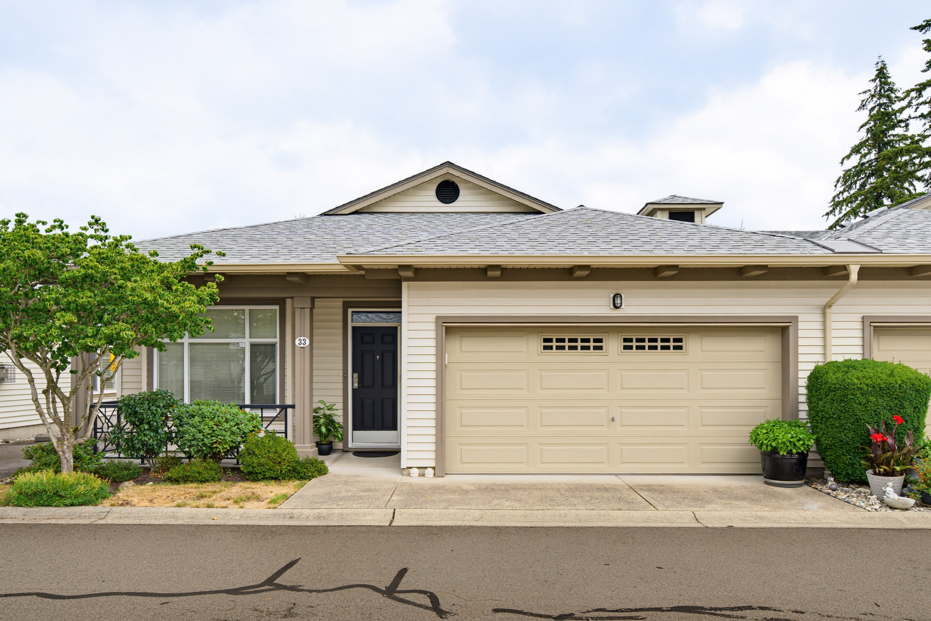 33 - 15188 62A Avenue, Surrey