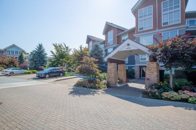 Virtual tour for Vickie Mitchell