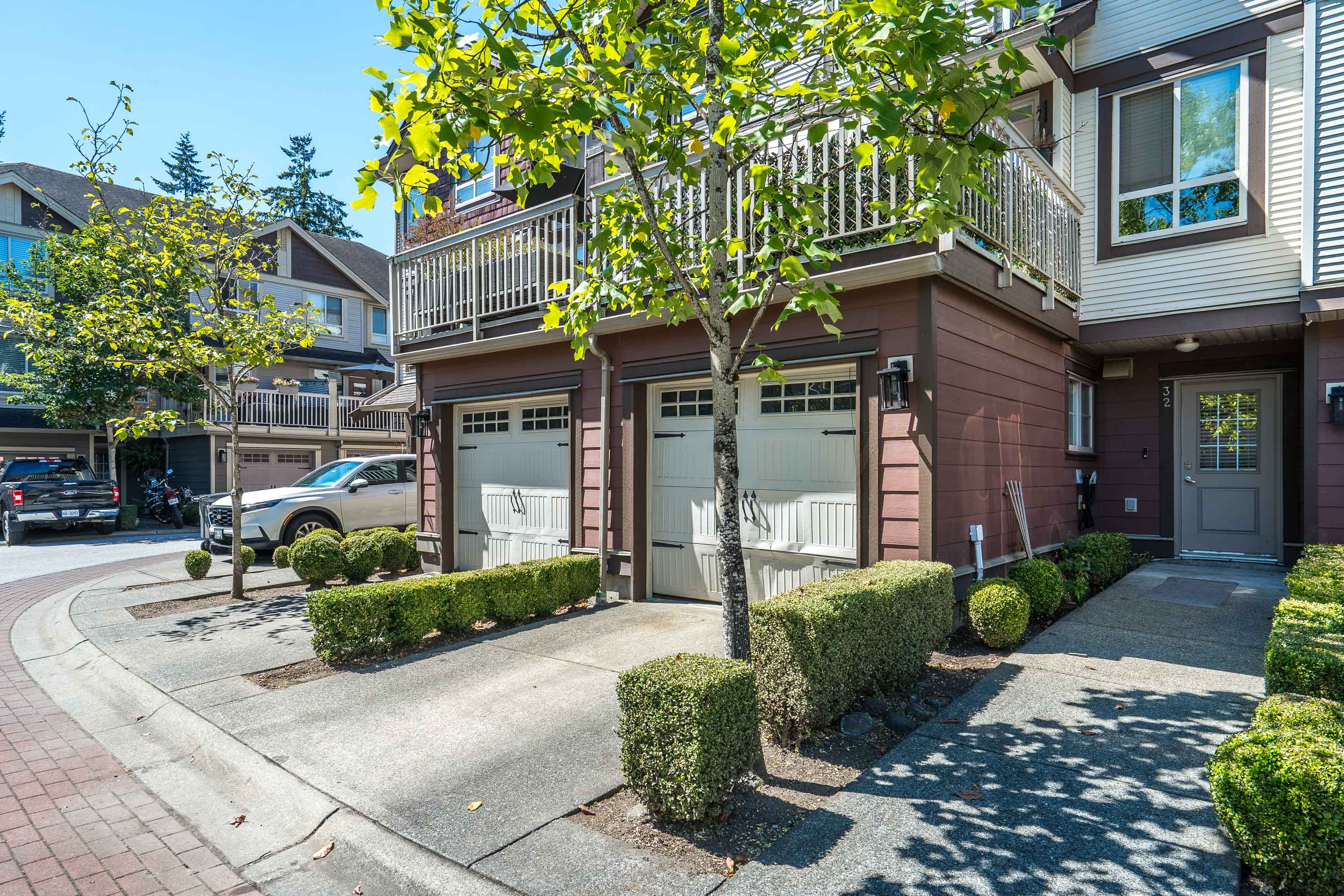 32 - 19560 68 Avenue, Surrey