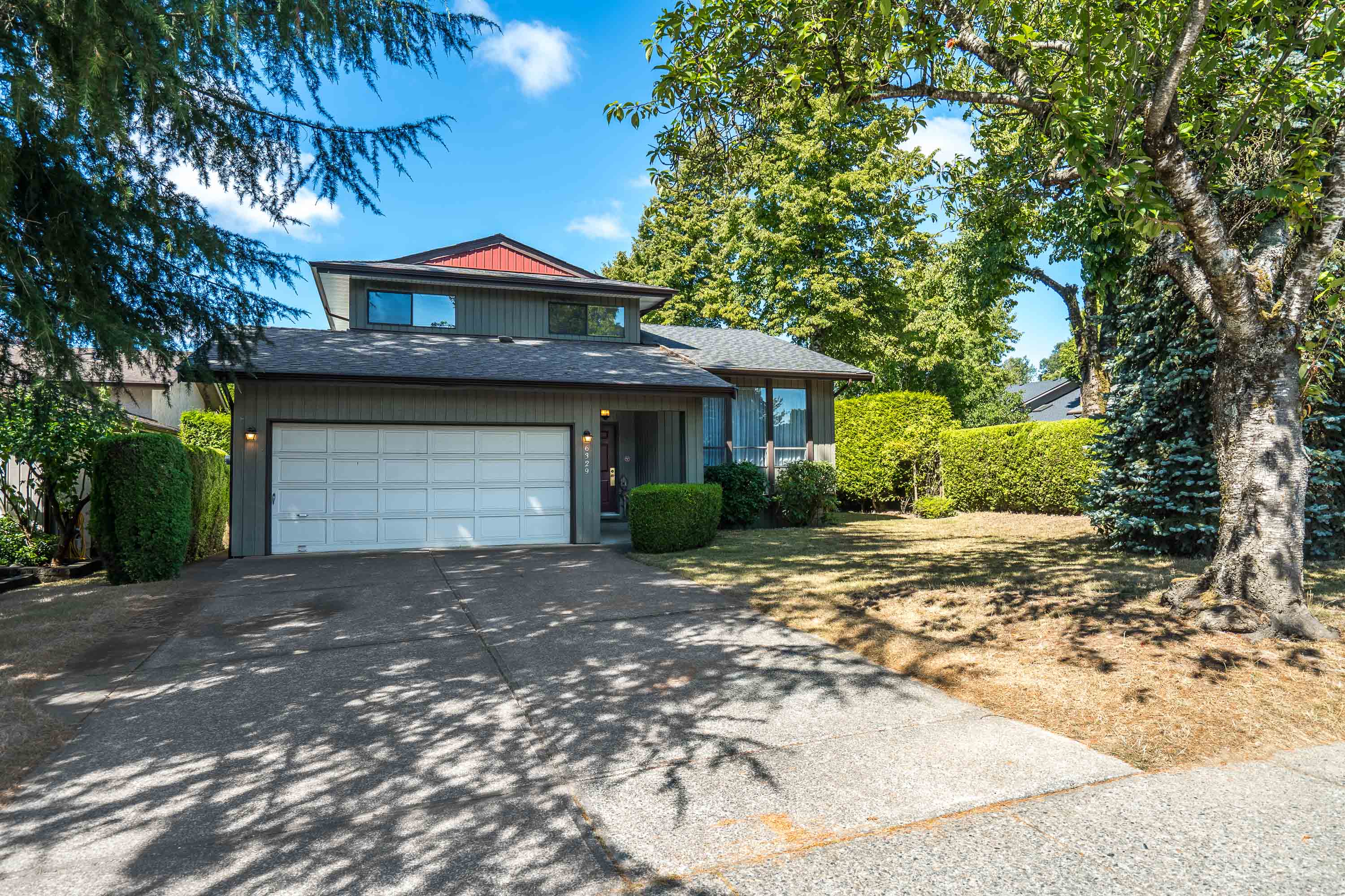 6329 195 Street, Langley