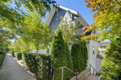 Virtual tour for Robles Real Estate Group