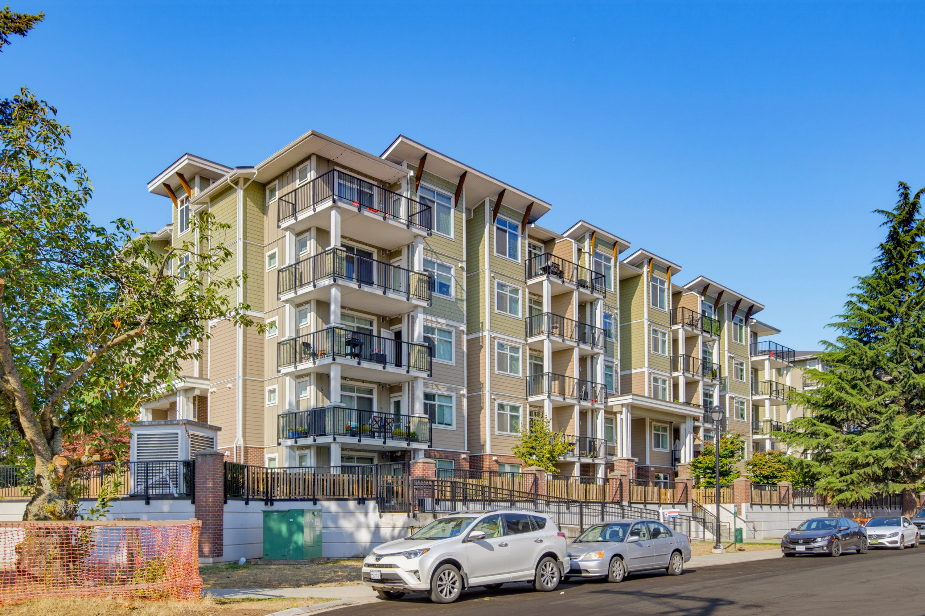 214 - 20696 Eastleigh Crescent, Langley