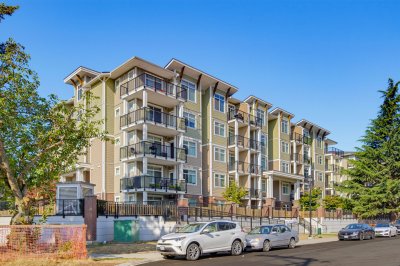 Virtual tour for Chris Anderson