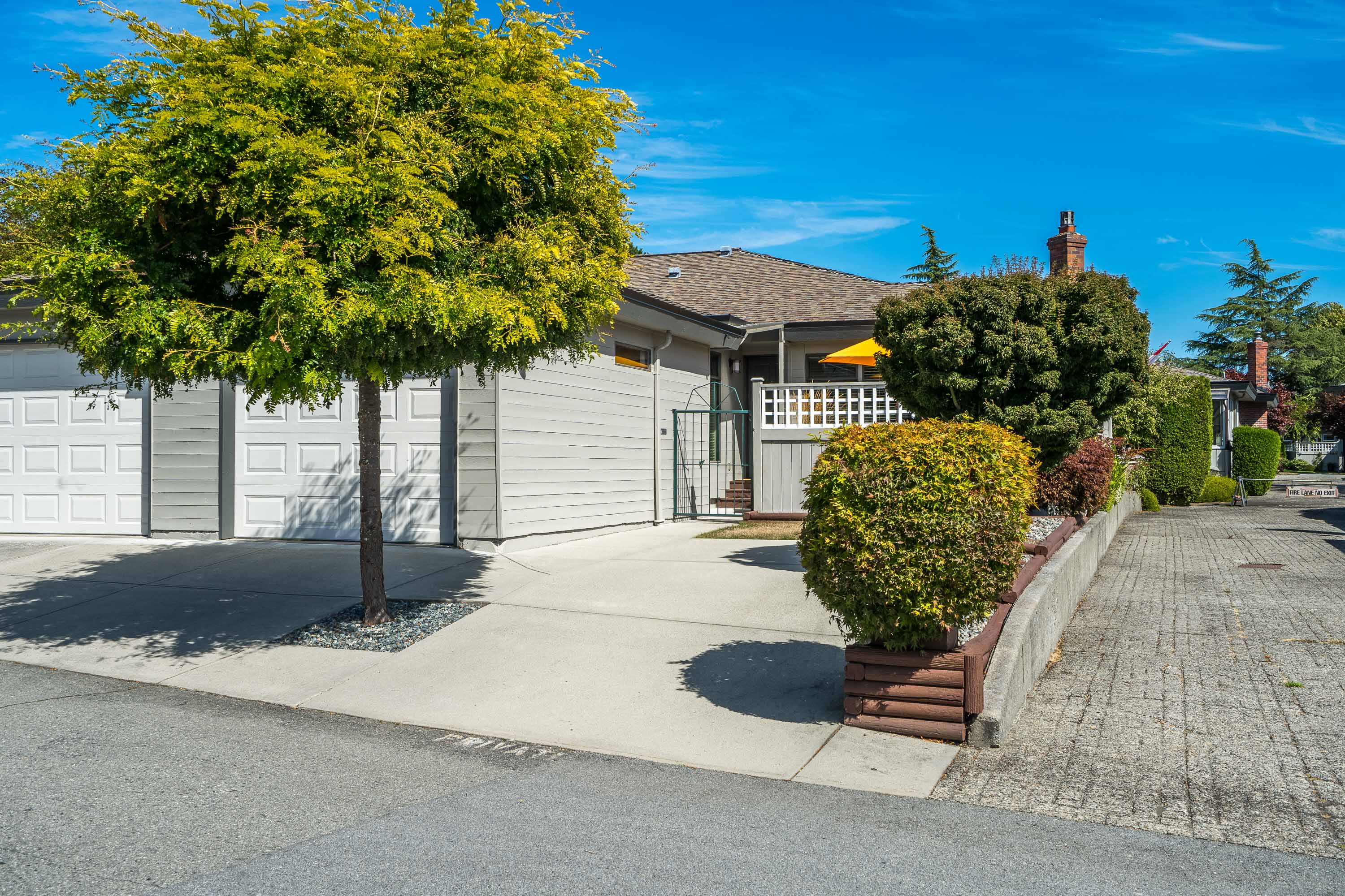 1 - 14231 18A Street, South Surrey