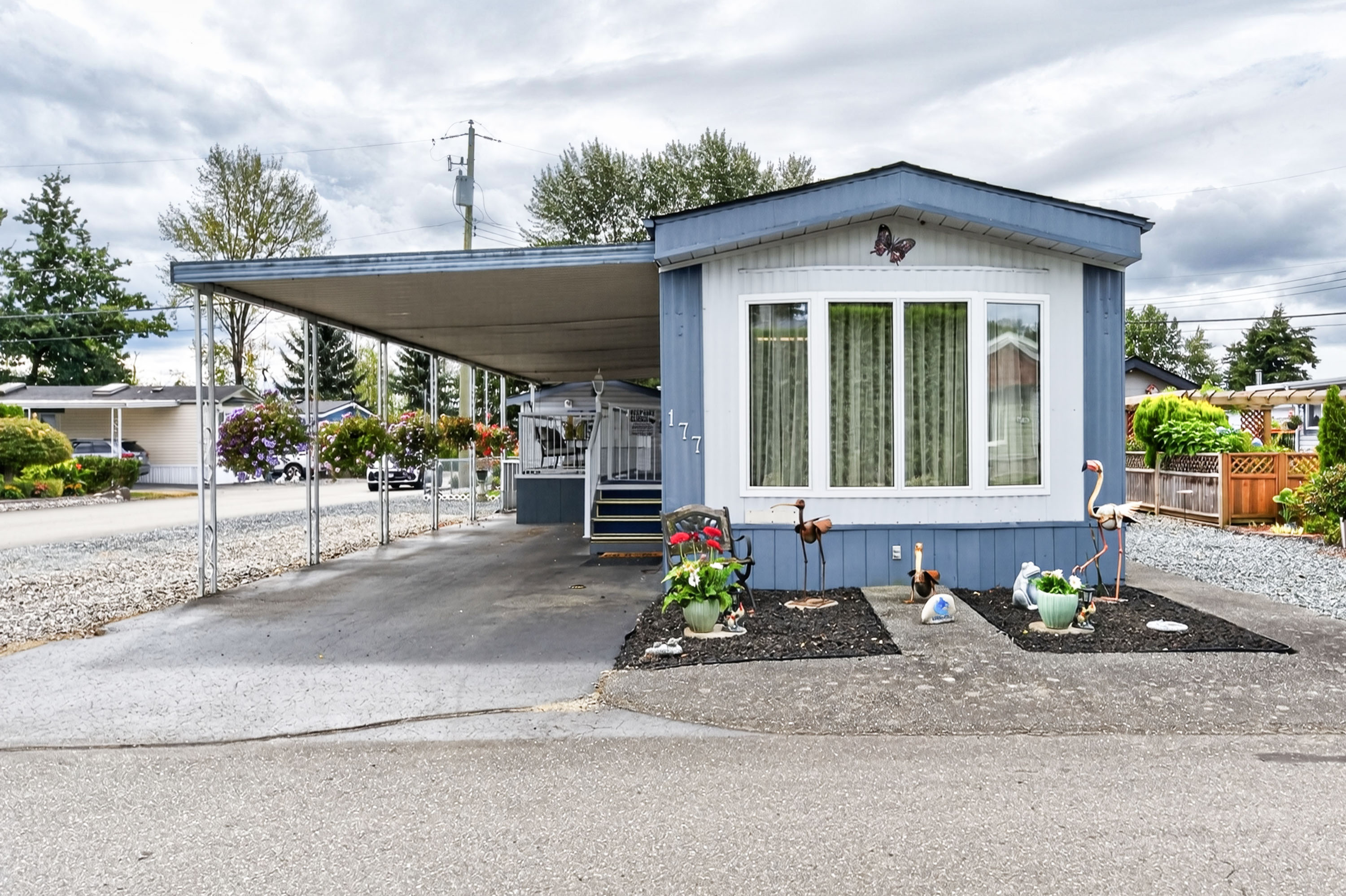 177 - 27111 0 Avenue, Langley