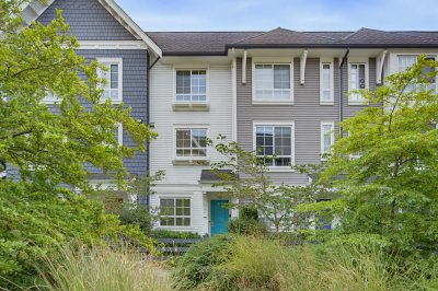 Virtual tour for Allie McLaughlin
