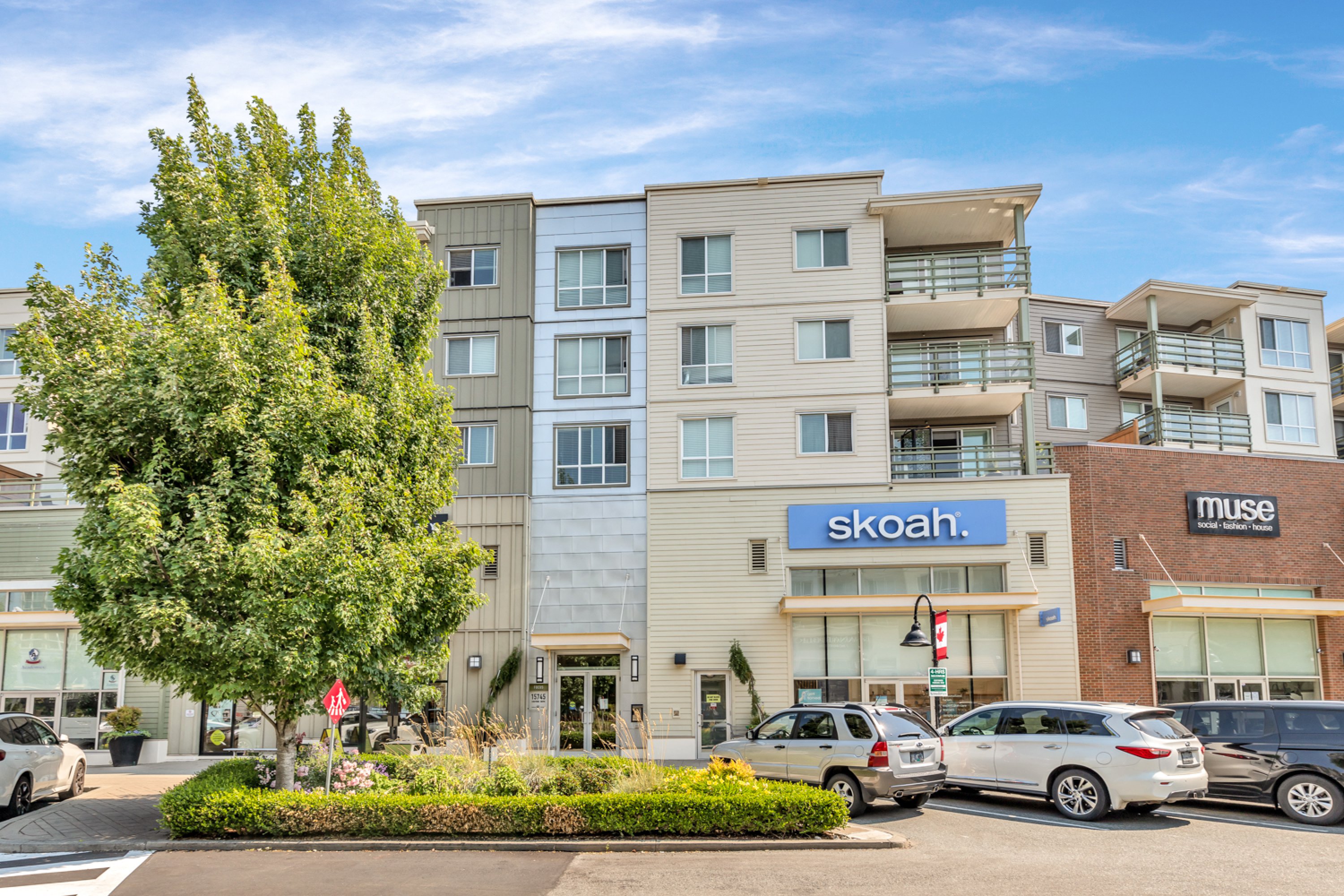 317 - 15745 Croydon Drive, Surrey