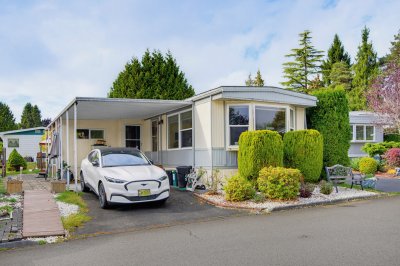 96-15875 20 Avenue, Surrey