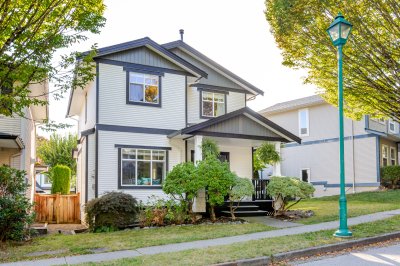 Virtual tour for Duncan J Moffat and Matt Miri