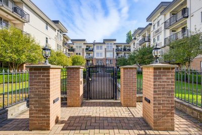 202-5430 201 Street, Langley