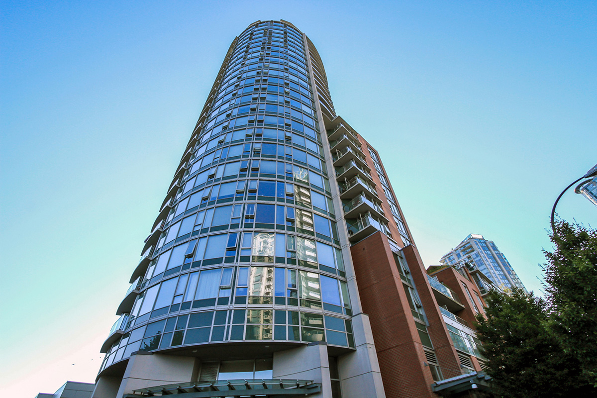 2102 - 58 Keefer Street, Vancouver